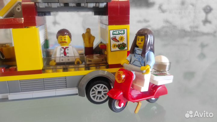 Lego City 60150 Фургон-пиццерия