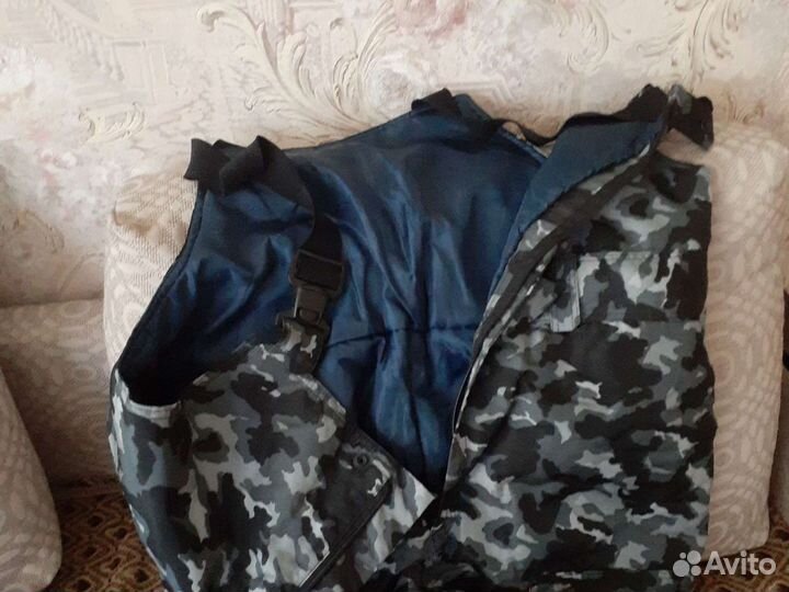 Комбинезон утепленный почти новый