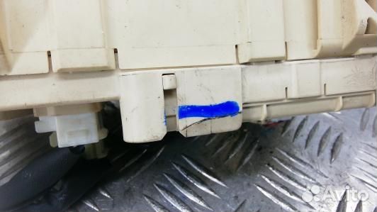 Блок предохранителей toyota corolla verso 2 (SBN03