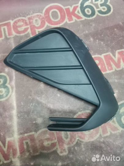 Решетка бампера передний левый Volkswagen Polo