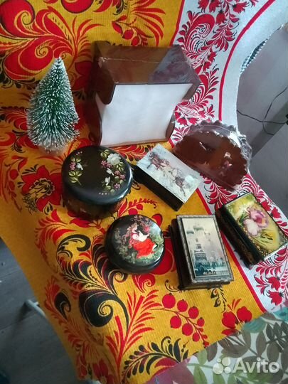 Палех, Гжель, Хохлома, матрёшки,посуда