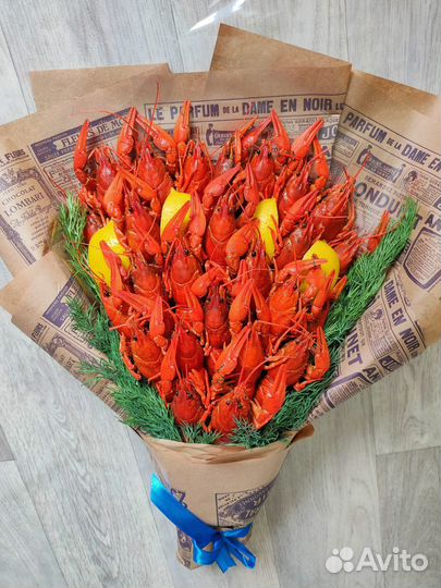 Букеты из свежесваренных раков