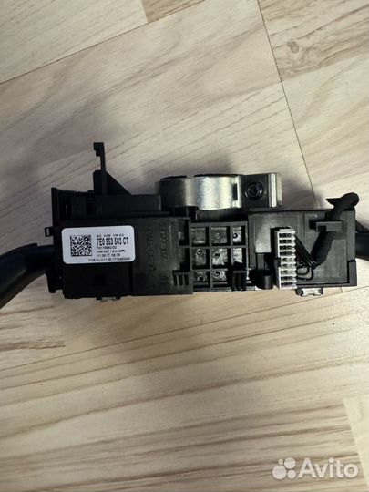 Подрулевой переключатель Volkswagen T6