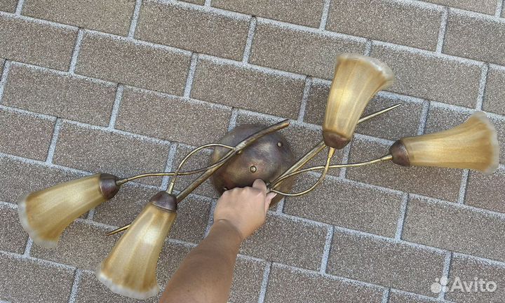 Светильник/ лампа настольная, люстра потолочная