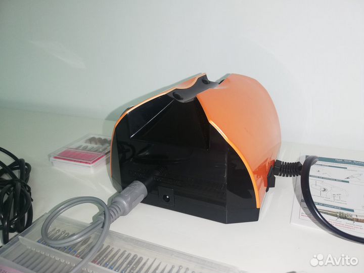 Аппарат для маникюра ZS-717 Nail Drill с фрезами