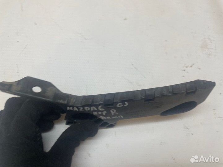 Кронштейн бампера передний правый Mazda 6 GJ SH