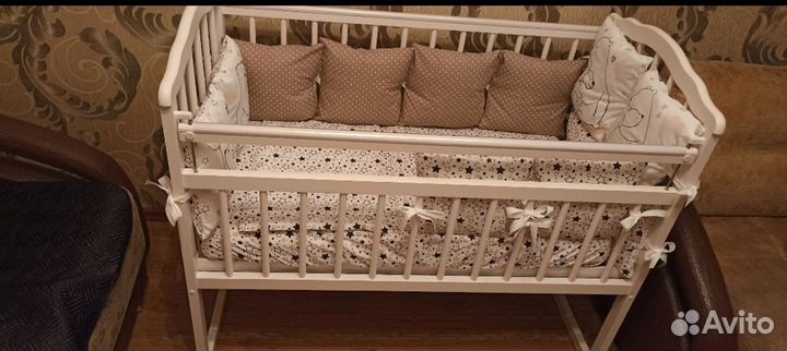 Продам детскую кроватку