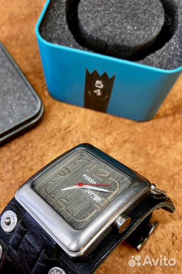 Часы Fossil JR9987