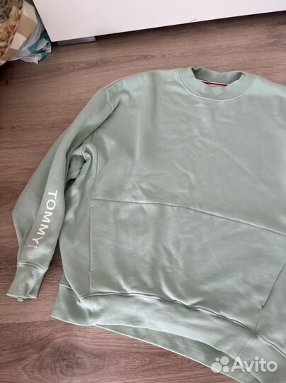 Tommy hilfiger свитшот 46