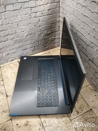 Игровой Lenovo 16GB/17.3 Дюйм/Intel i7