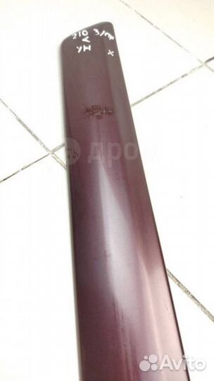 Молдинг двери задний правый Mercedes E W210