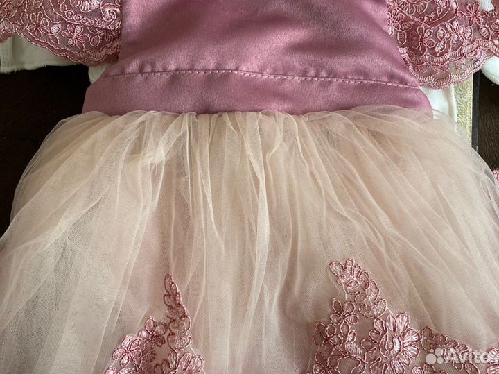 Комплект на выписку для девочки