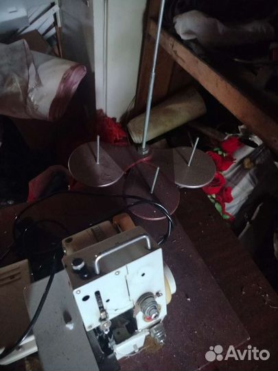 Оверлок для швейной машины