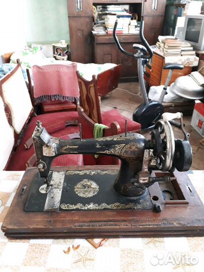 Швейная машинка Fabrik marke