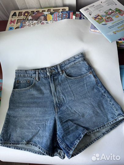 Женские джинсовые шорты Zara 28
