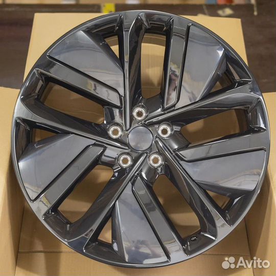 Купить кованые диски R22 на lixiang l6
