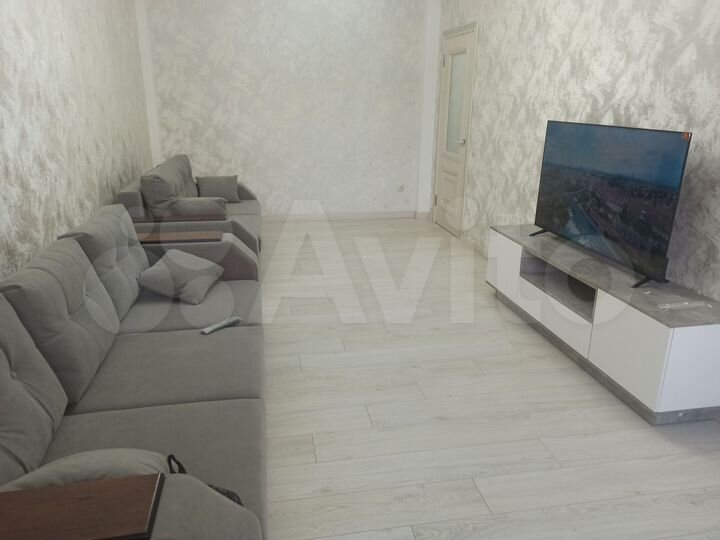 2-к. квартира, 71,3 м², 4/9 эт.