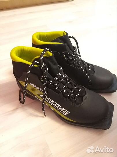 Лыжные ботинки Larsen Cross Active 75 NN 38 размер