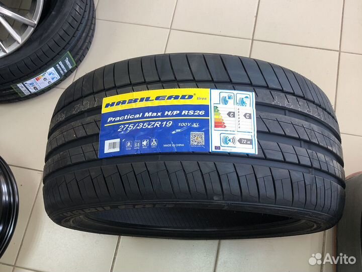 Habilead PracticalMax H/P RS26 275/35 R19