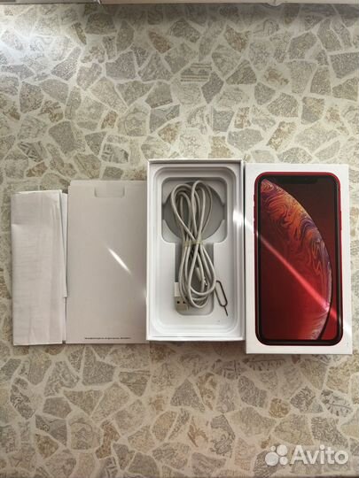 iPhone Xr, 128 ГБ