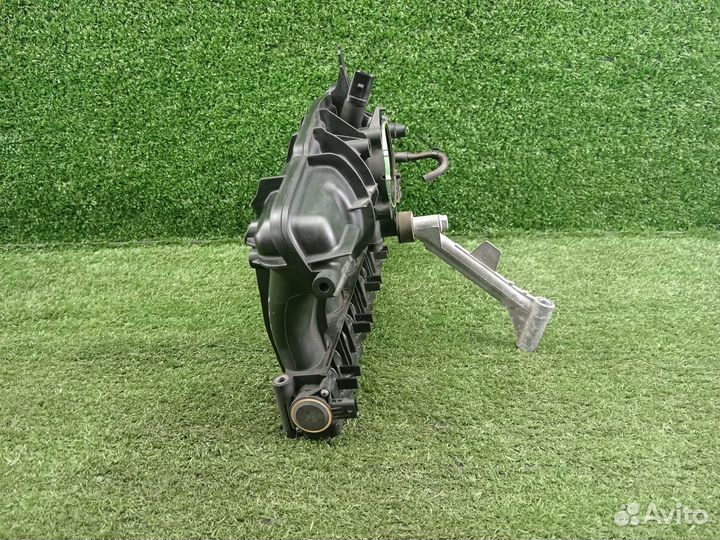 Впускной коллектор 06J133185BT Volkswagen Tiguan