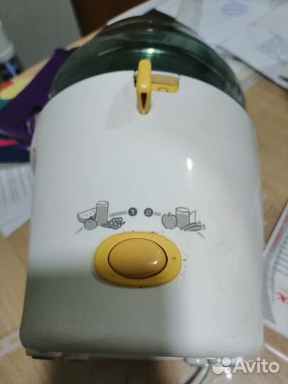 Соковыжималка Moulinex JU210