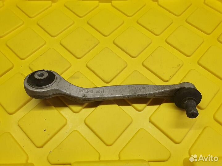 Рычаг передний левый верхний Audi A8 D3/4E рест