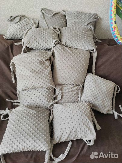 Бортики в детскую кроватку