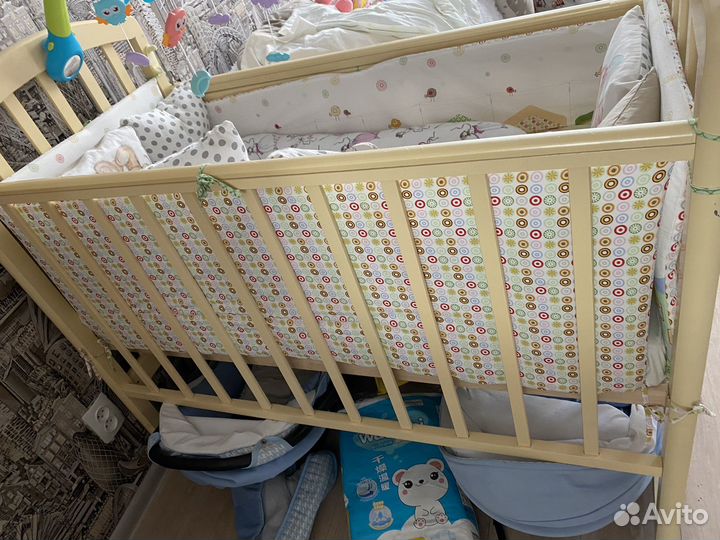 Детская кроватка