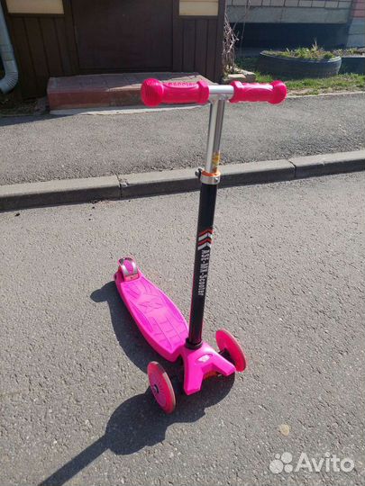 Самокат детский четырехколесный