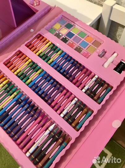 Набор юного художника