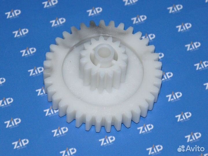 Шестерня мясорубки Saturn, Магнит, Redmond, Vitek