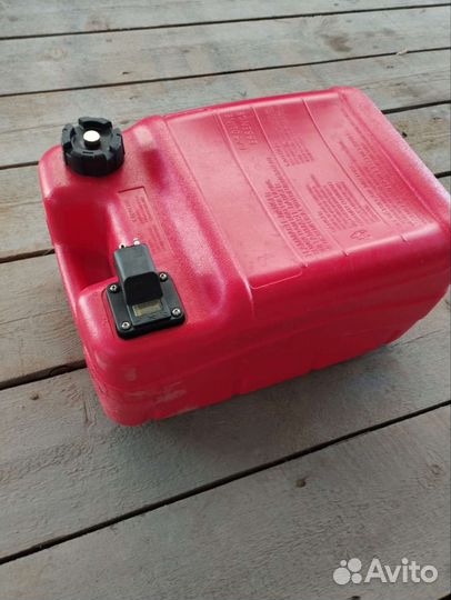 Топливный бак для лодочного мотора
