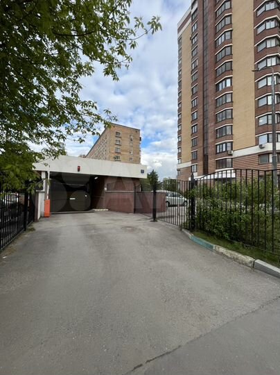 Машиноместо, 15 м²