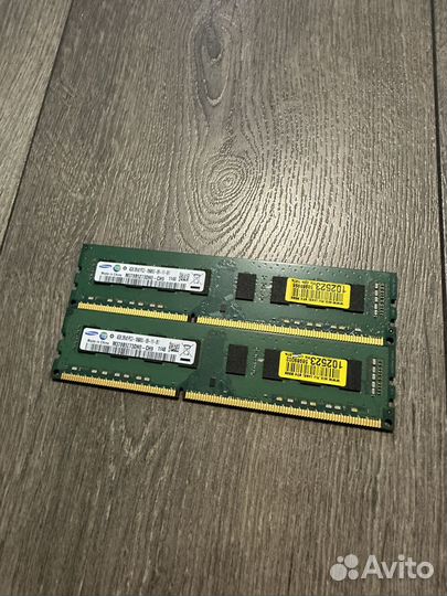 Оперативная память DDR3 8Gb Samsung