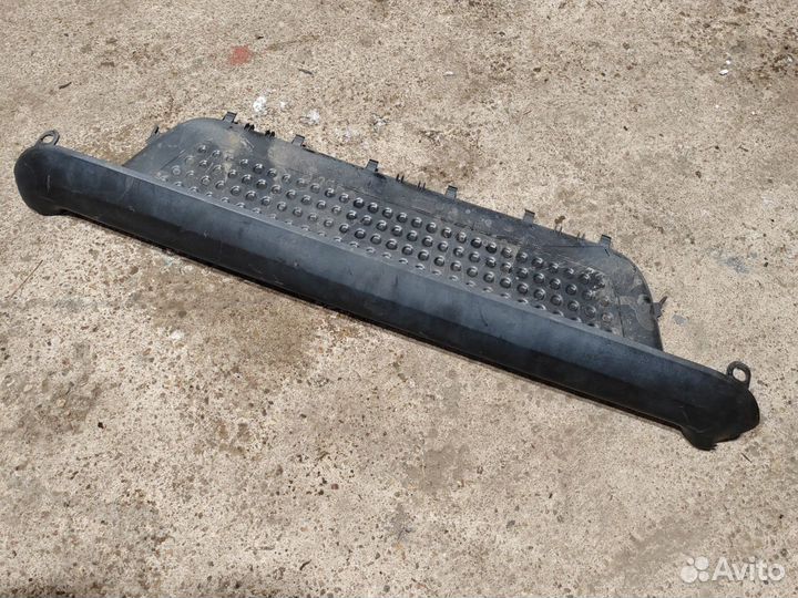 Подножка Volkswagen Amarok рест. 2018 2H7807502C