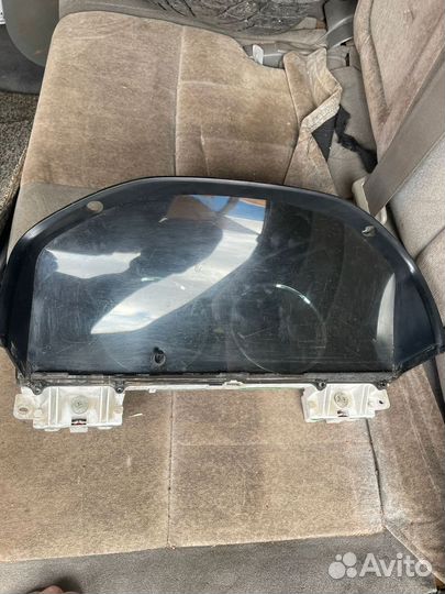 Продам щит прибор на Ленд Крузер 100