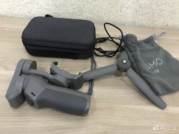 Стабилизатор для Смартфона Dji Osmo Mobile 3 Combo