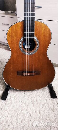 Классическая гитара Livingstone