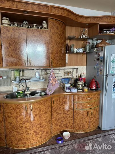 Продам кухонный гарнитур б/у