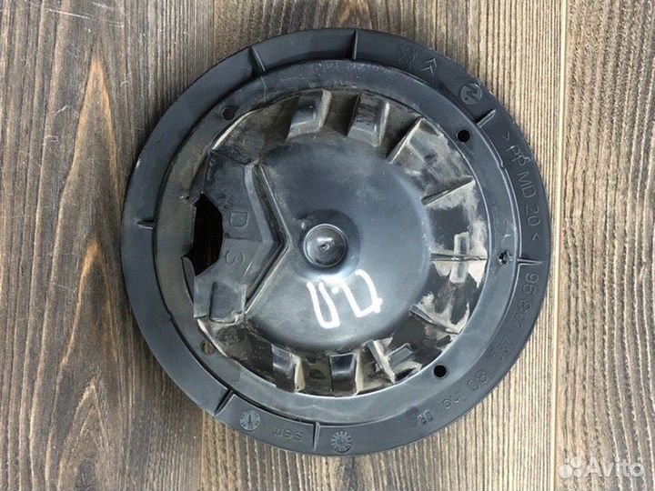 Проставка динамика передняя правая Peugeot 308 1.6