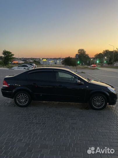 Opel Astra 1.6 МТ, 2008, 210 800 км