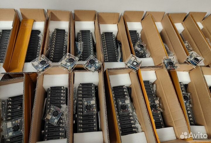 Симбанк с програмным обеспечением на 16 портов