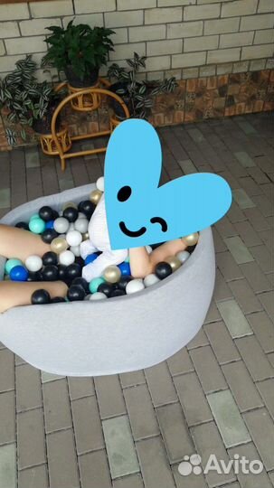 Сухой бассейн с шариками