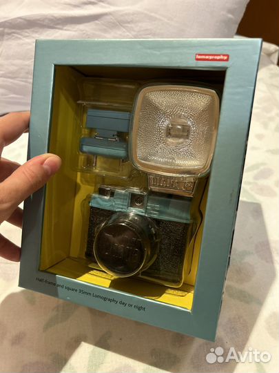Пленочный фотоаппарат diana