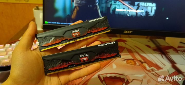 Оперативка AMD Radeon 2x 8gb 2666Hz DDR4