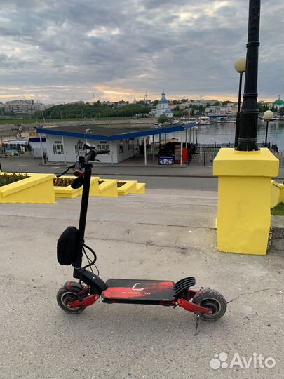 Электросамокат Kugoo G1