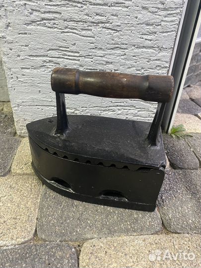 Старинный Угольный Утюг