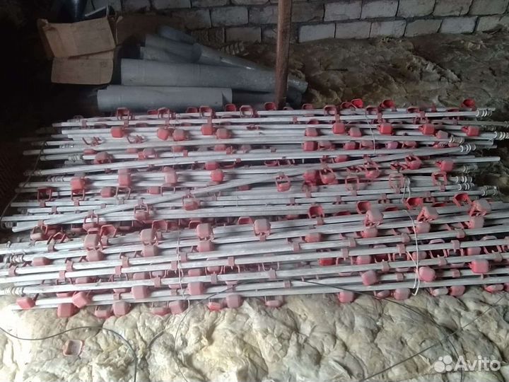 Поилки для кур