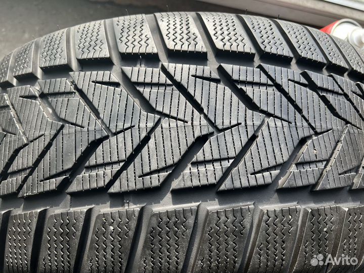 Vredestein Wintrac Xtreme S 225/45 R17